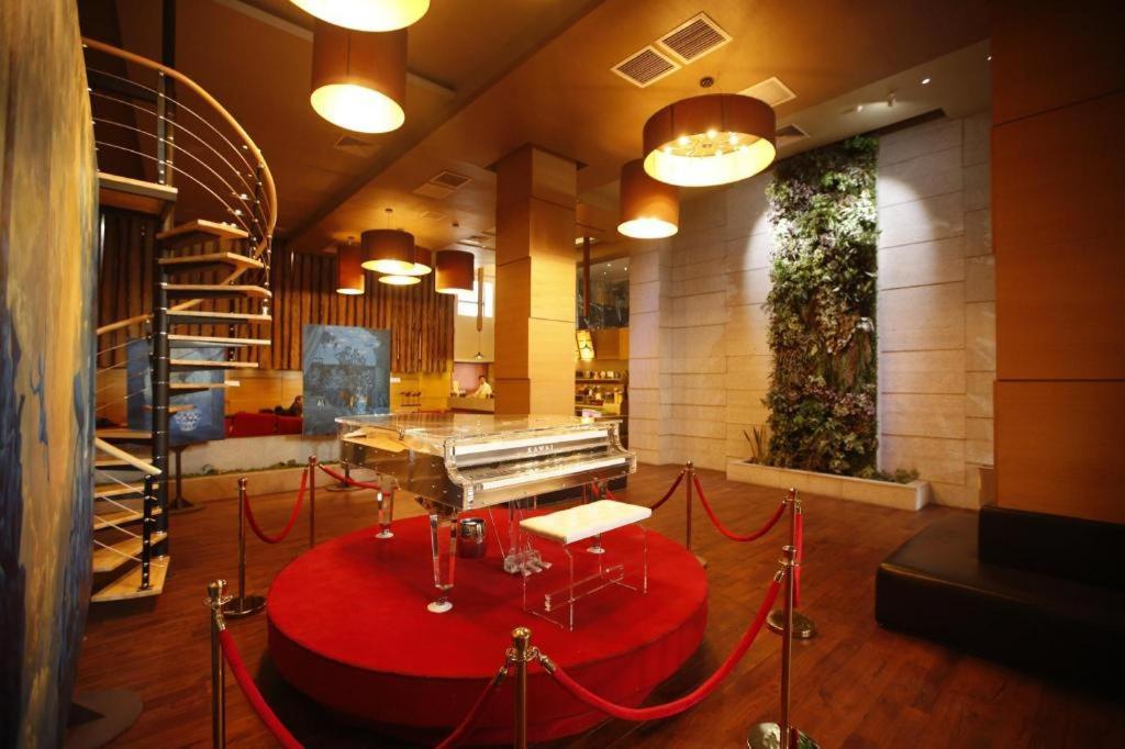 The Corporate Hotel And Convention Centre Ułan Bator Zewnętrze zdjęcie